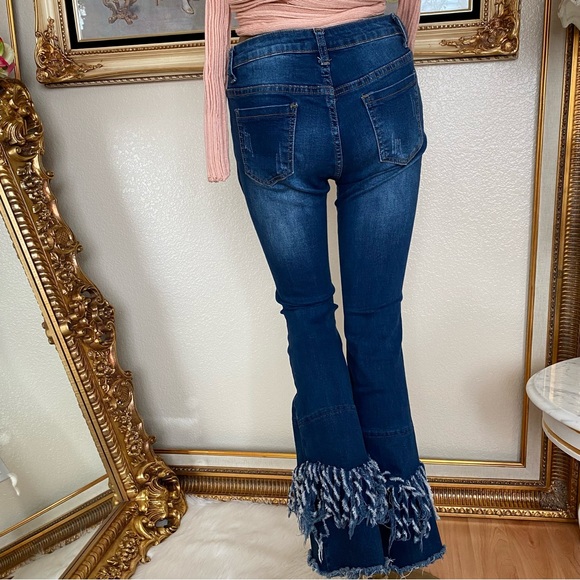 Luxe Moda Fringe Boho Chic Jeans - Picture 5 of 12